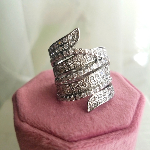 Swarovski Elements 925 Sterling Silver Contemporary Statement Ring NEW - Picture 8 of 13